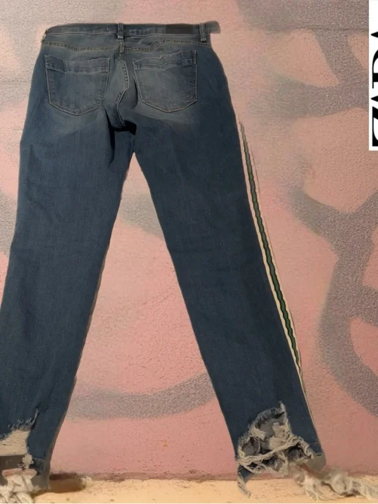 ZARA Women's  Blue Denim Jeans with Green Stripe - Picture 9 of 11